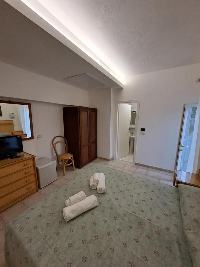 Aparthotel Le Roccette Mare Tropea Esterno foto