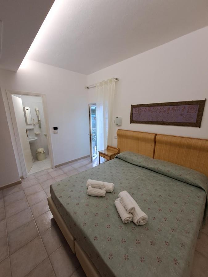 Aparthotel Le Roccette Mare Tropea Esterno foto