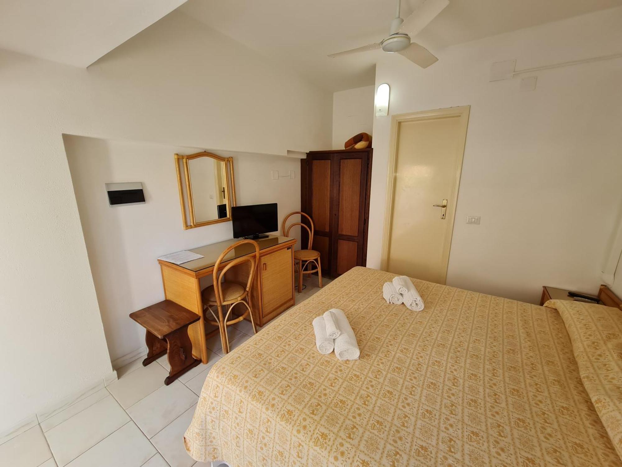 Aparthotel Le Roccette Mare Tropea Esterno foto