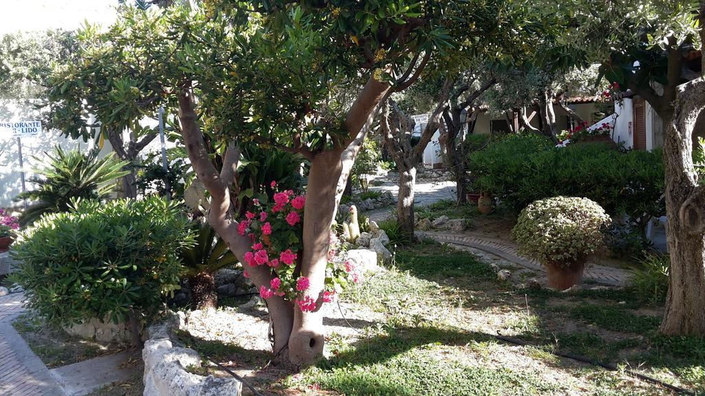 Aparthotel Le Roccette Mare Tropea Esterno foto