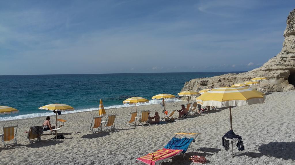 Aparthotel Le Roccette Mare Tropea Esterno foto